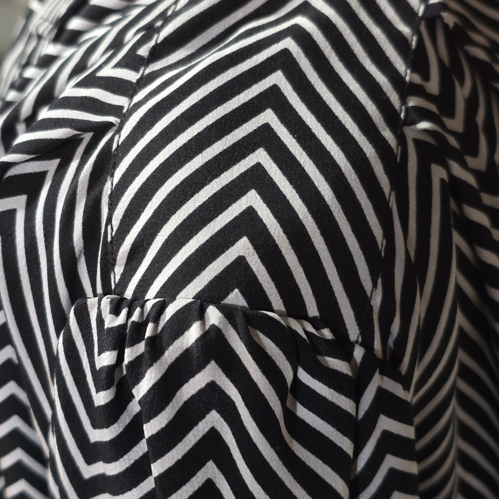 VTG Balenciaga Paris Silk Duster Womens Chevron Open Front Black White FR 42 - Picture 12 of 14